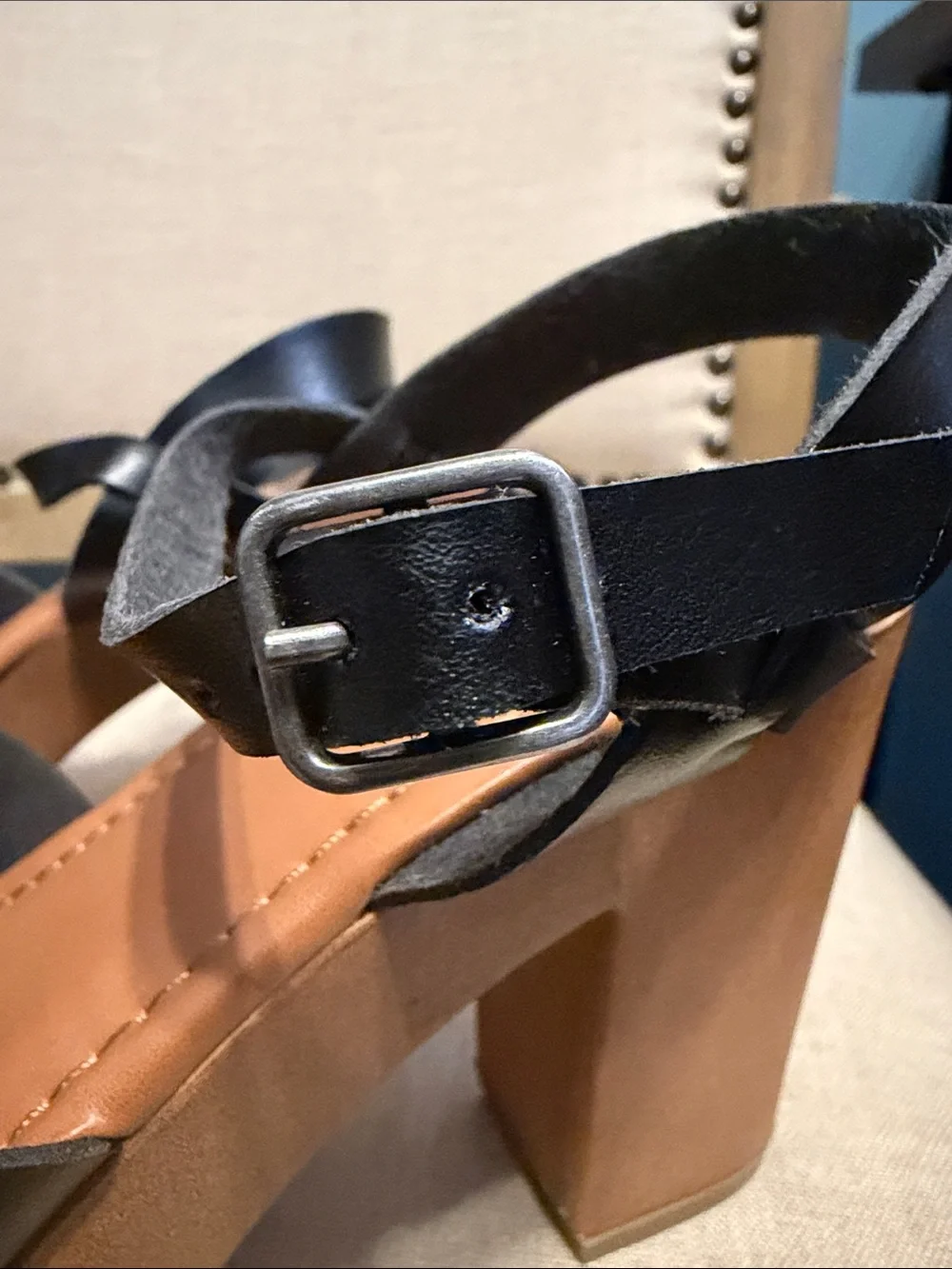 SM New York Black Faux Leather Platform Sandals Size 8